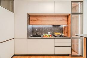 Aurora Park View Apartment
