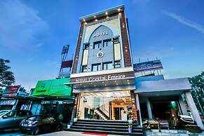 hotel crystal empire