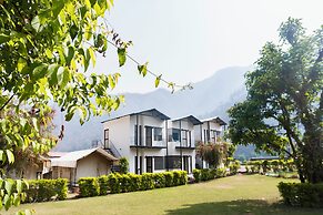 Aspen Riverside Resort