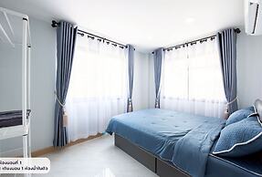 BanIngKhao Pool Villa Sriracha