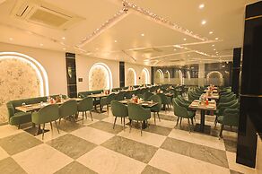 Madhuram Hotel
