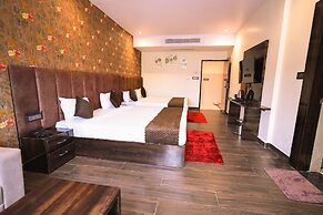 Madhuram Hotel