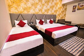 Madhuram Hotel