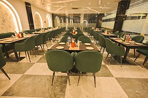 Madhuram Hotel