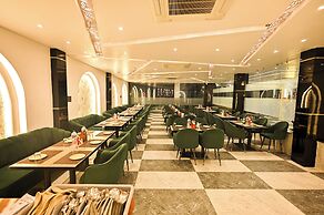 Madhuram Hotel