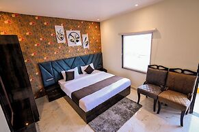 Madhuram Hotel