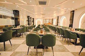 Madhuram Hotel