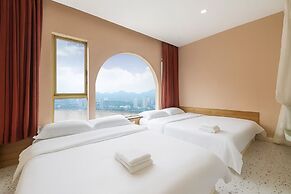 Chongqing City Center River View B&B