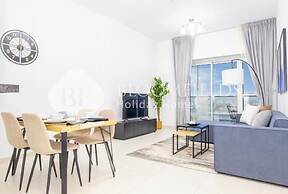 Bloomfields Stylish 1br Orchid