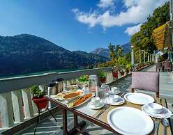 Hotel Silverton (180 lake view)