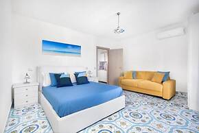 Millie Sorrento Suites