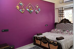 Hotel Laxmi Niwas