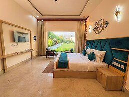 Corbett The Regnum Resort