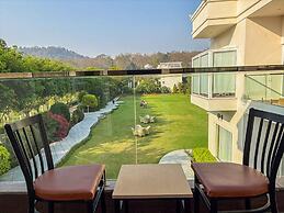 Corbett The Regnum Resort