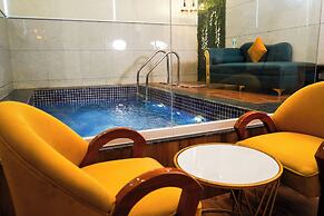 Corbett The Regnum Resort
