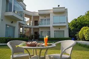 Corbett The Regnum Resort