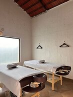 Tuli Veer Bagh Resort & Spa