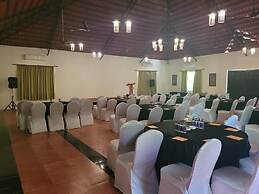 Tuli Veer Bagh Resort & Spa