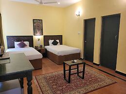 Tuli Veer Bagh Resort & Spa