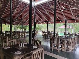 Tuli Veer Bagh Resort & Spa