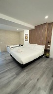 jacuzzi rooms
