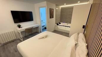 jacuzzi rooms