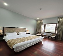 The Zurfi's Hotel