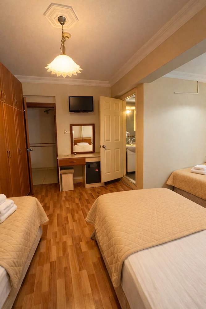 Coskun Sarkoy Hotel
