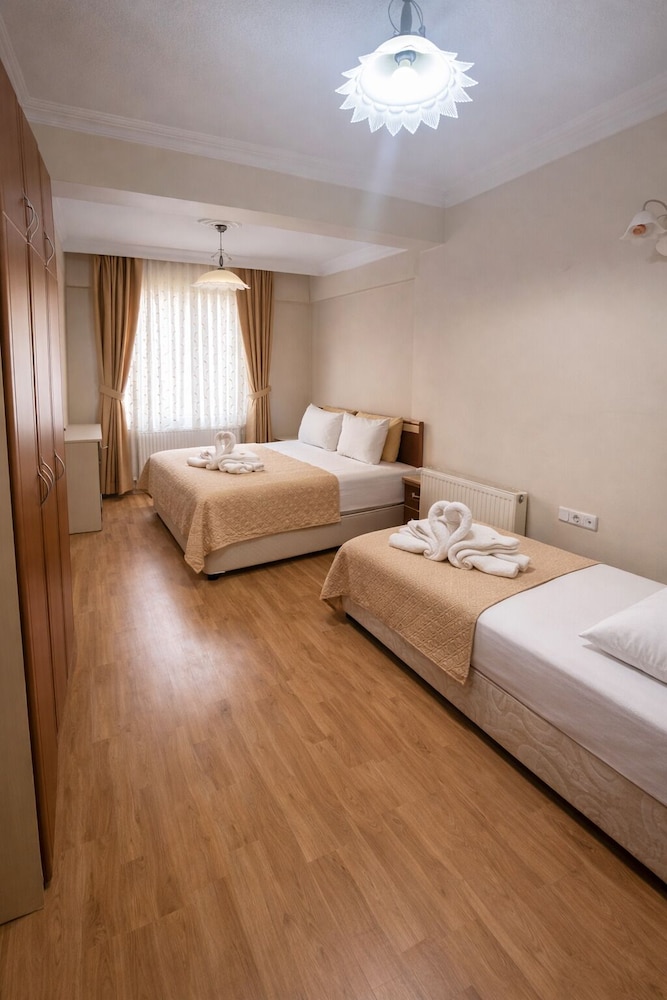 Coskun Sarkoy Hotel