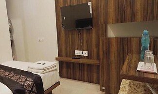 Hotel Vrinda Inn