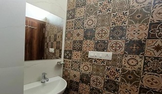 Hotel Vrinda Inn