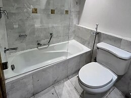 Monatana Golden Hotel