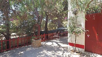 Comfortable Villa for 8 People Near Lido Pizzo