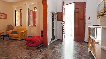 Comfortable Villa for 8 People Near Lido Pizzo