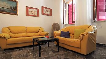 Comfortable Villa for 8 People Near Lido Pizzo