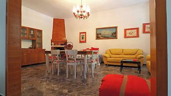 Comfortable Villa for 8 People Near Lido Pizzo