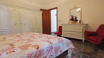 Comfortable Villa for 8 People Near Lido Pizzo