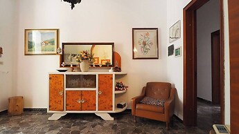 Comfortable Villa for 8 People Near Lido Pizzo