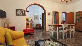 Comfortable Villa for 8 People Near Lido Pizzo