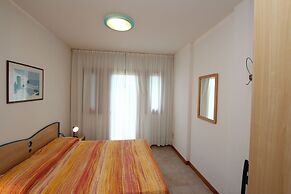 Seaside Apartment With Shared Pool