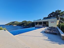 Villa Mirosa