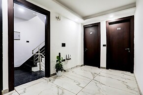 Super Townhouse Sector 52