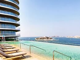 Elite 1BR Emaar Beachfront Near Marina JBR