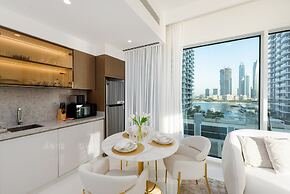Elite 1BR Emaar Beachfront Near Marina JBR
