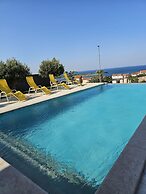 Pulse apartments with Pool
