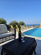 Pulse apartments with Pool