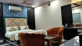 Hotel Rashmi Grand