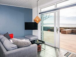 4 Star Holiday Home in Ronde