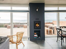 4 Star Holiday Home in Ronde