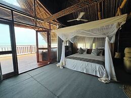 MAISARA MAFIA BEACH LODGE